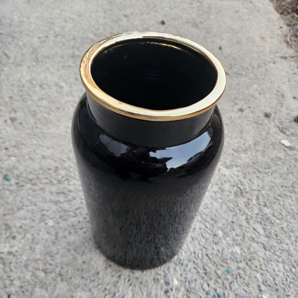 Black Vase